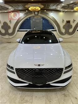 جێنسس G80